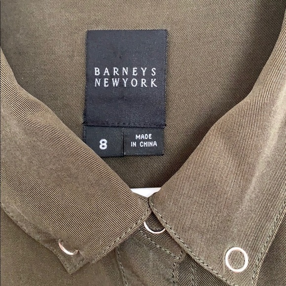 Barneys dark green button down shirt with pockets - Picture 3 of 7